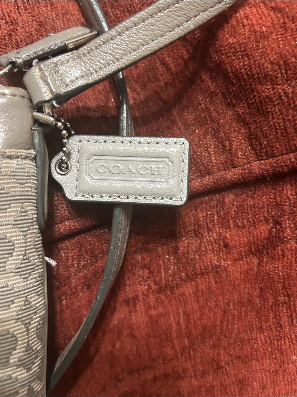 Vintage Coach Taupe Crossbody Bag - Picture 4 of 4